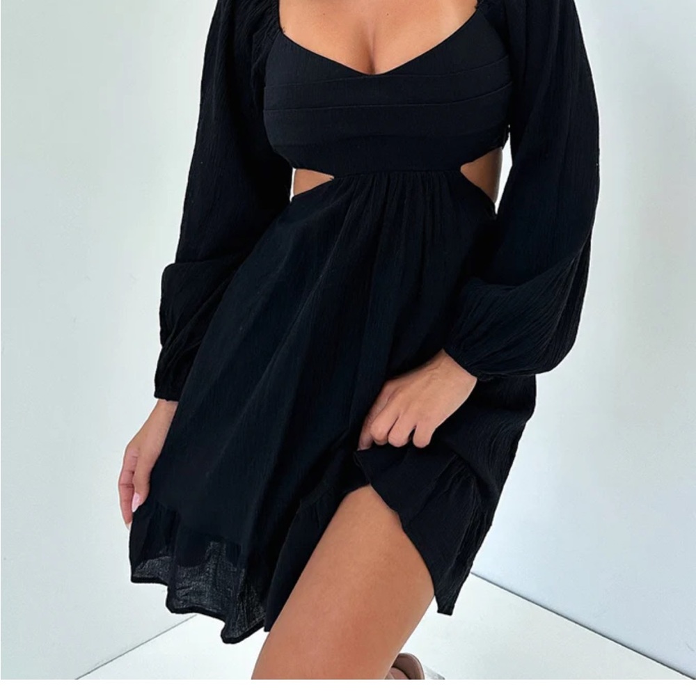 Chic Black Long Sleeve Dress